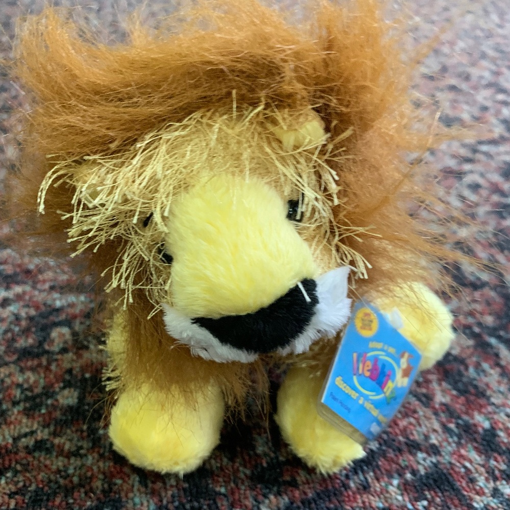 Webkinz Lion New with Unused Code